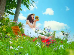 Mariko is back!